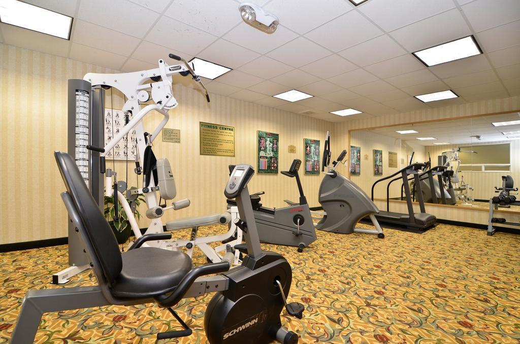 סוויפט קורנט Country Lane Inn & Suites מראה חיצוני תמונה