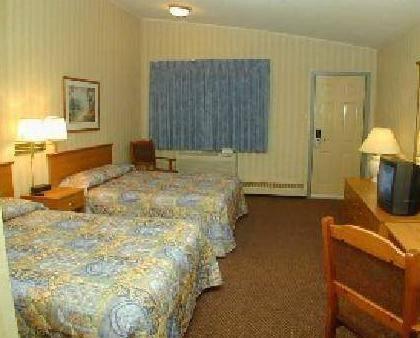 סוויפט קורנט Country Lane Inn & Suites חדר תמונה